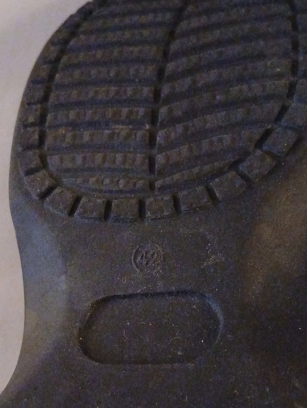 The Unbranded Brand lightweight black